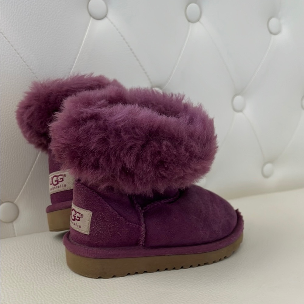 UGG Purple Sheepskin Fur Trim Boots